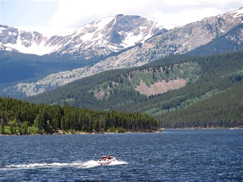 can you swim in the turquoise lake of Colorado